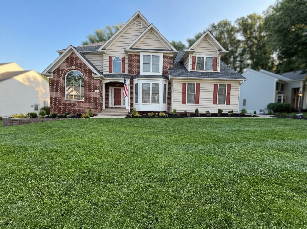 Healthy maintained lawn by Green Life Landscaping